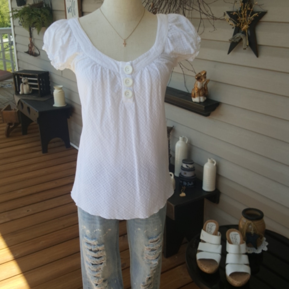 GIRL KRAZY ♡ Sweet Vintage White Cotton Scoop Neck/Back Puff Short Sleeve Top S